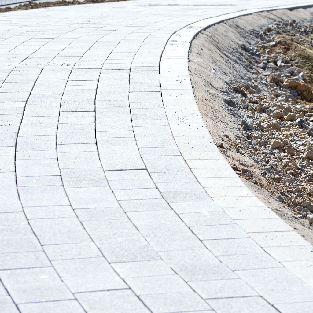Professional Driveway Stone Paving by Abergele driveway company