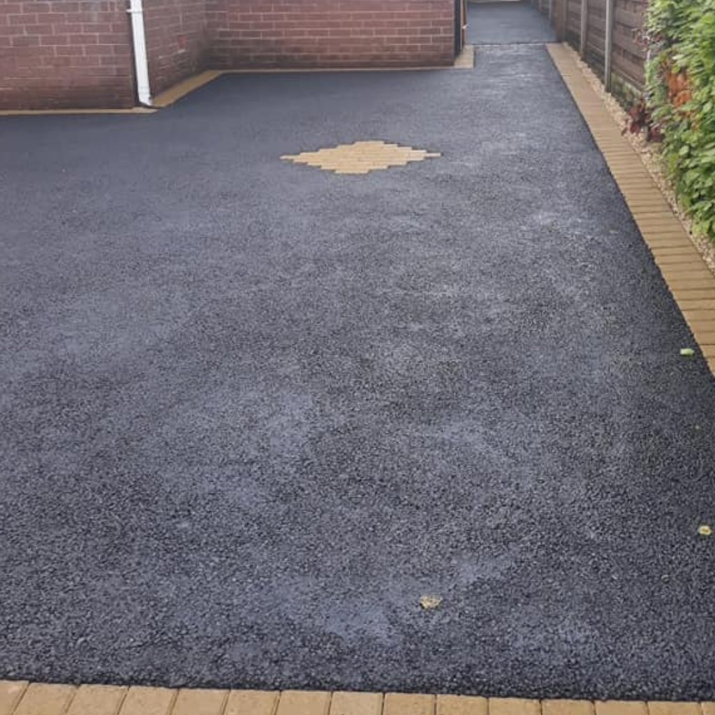 Tarmac Driveway Professional Solutions by Abergele driveway company